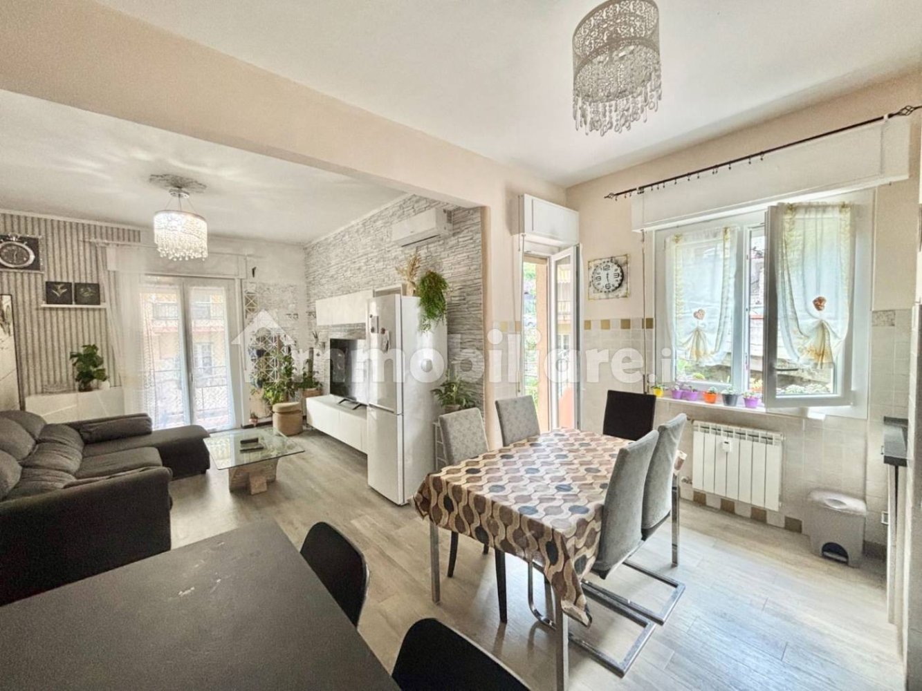 2 bedrooms Apartment in Genoa, Italy No. 288826