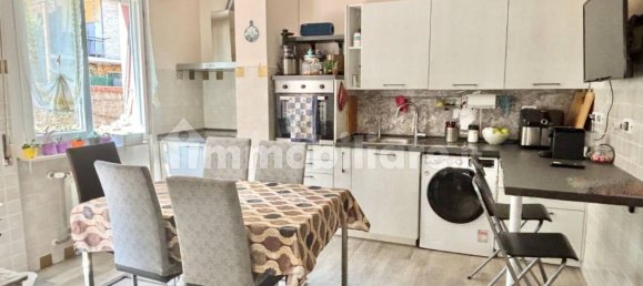 2 bedrooms Apartment in Genoa, Italy No. 288826 9