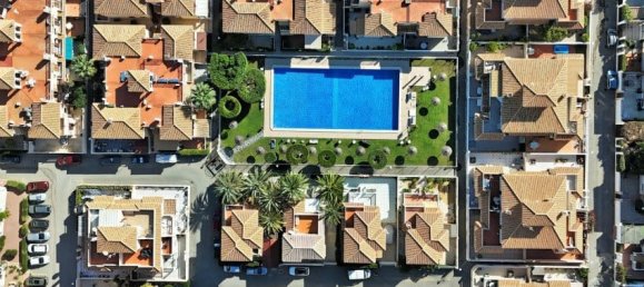 2 bedrooms Townhouse in Alicante, Spain No. 154239 9