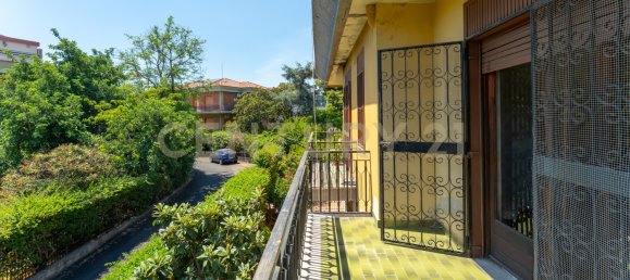 2 bedrooms Apartment in Catania, Italy No. 316931 14