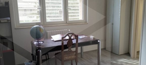 Квартира с 5 комнатами в Бари, Италия № 32760 34