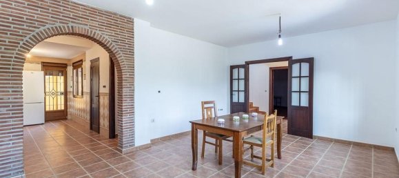 4 bedrooms Apartment in Granada, Spain No. 150796 7
