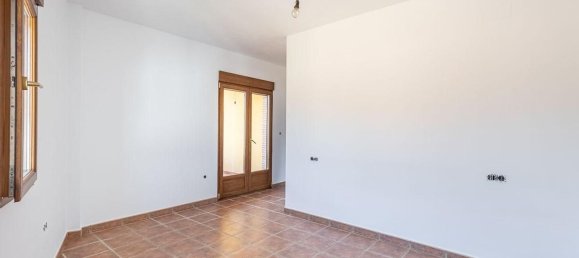 4 bedrooms Apartment in Granada, Spain No. 150796 33