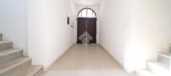 Apartamento T1 em San Giacomo delle Segnate, Italy N.º 322971 3