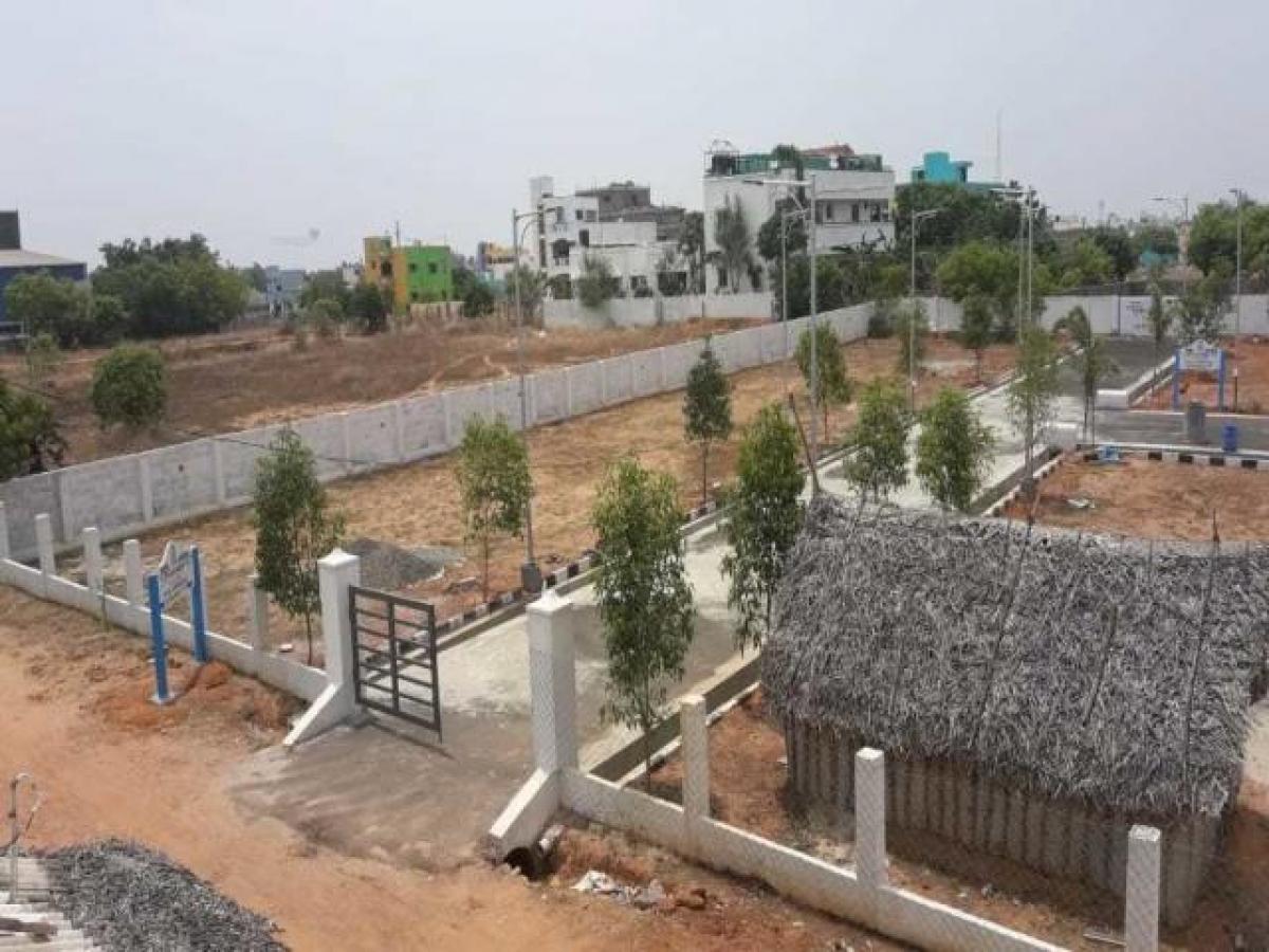  Land in Chennai, India No. 40155