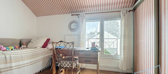 4 bedrooms House in Voisins-le-Bretonneux, France No. 351405 8