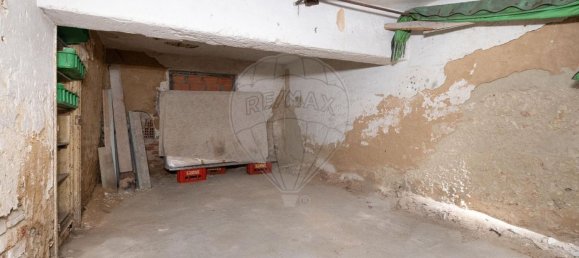  مكتب في Alenquer, Portugal 150متر مربع رقم 66888 16