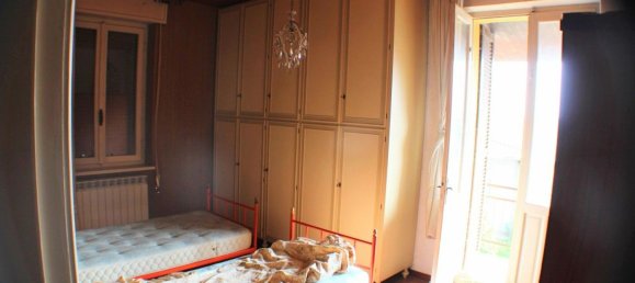 3 rooms House in Granozzo con Monticello, Italy No. 102508 18