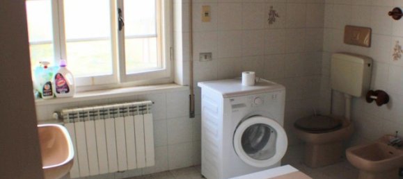 3 rooms House in Granozzo con Monticello, Italy No. 102508 16