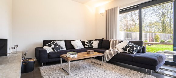 4 rooms House in Ludwigsburg, Germany No. 371335 4