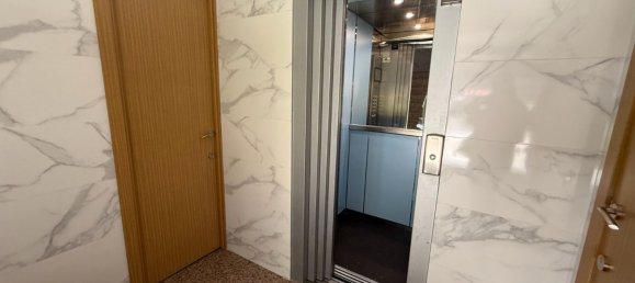 Apartamento de 3 dormitorios en Palencia, Spain No. 181096 21