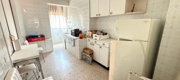 Apartamento de 3 dormitorios en Palencia, Spain No. 181096 3