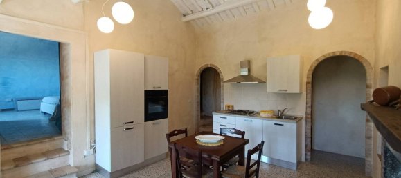 4 Schlafzimmer Haus in Recanati, Italy, Nr. 295894 21