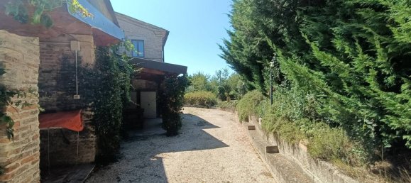 4 Schlafzimmer Haus in Recanati, Italy, Nr. 295894 3