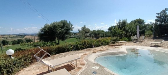 4 Schlafzimmer Haus in Recanati, Italy, Nr. 295894 48