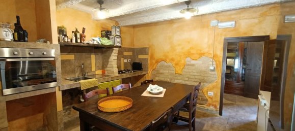 4 Schlafzimmer Haus in Recanati, Italy, Nr. 295894 13