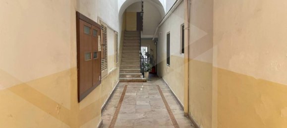 2-salle Hôtel à Bari, Italy No. 33470 2