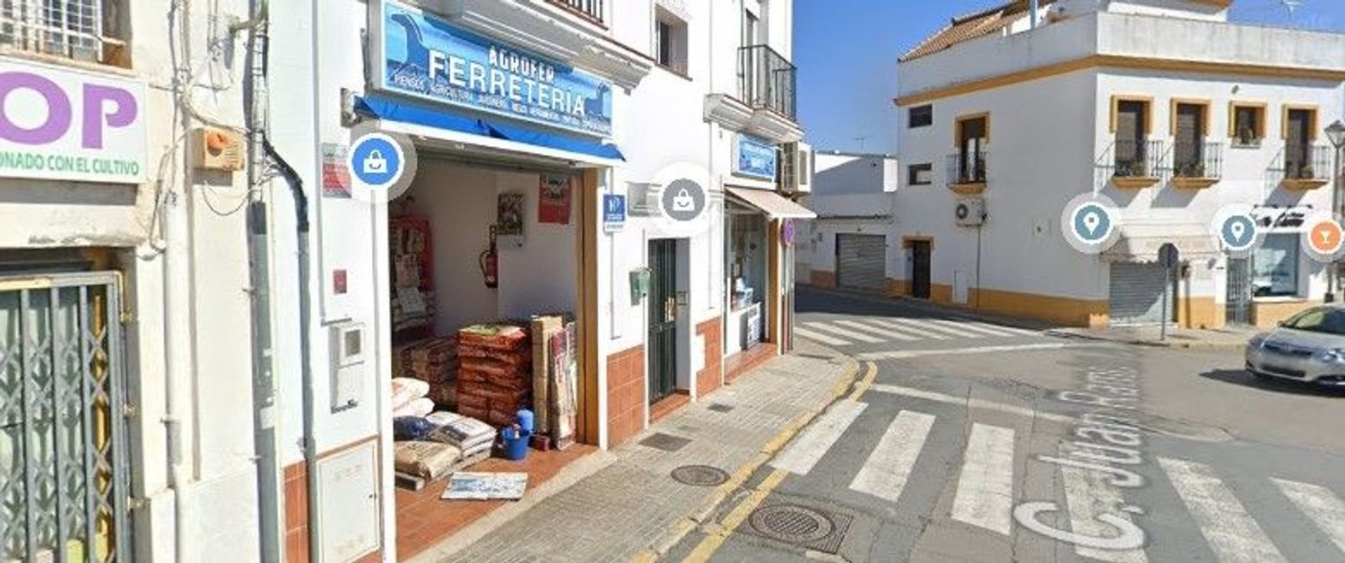 Propiedad comercial en Huelva, Spain 237 m² No. 215396