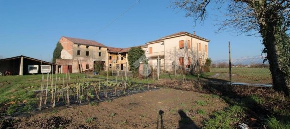 5 bedrooms House in Dueville, Italy No. 272485 14
