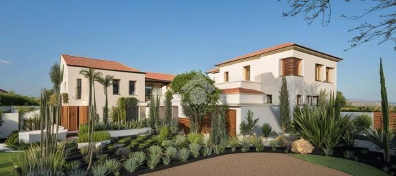 5 bedrooms House in Dueville, Italy No. 272485 2