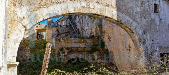 28 rooms House in Syracuse, Italy No. 248117 27