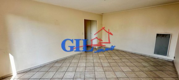 1 bedroom Apartment in Cesson, France No. 179782 10