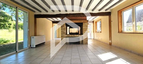 6 bedrooms House in Machiel, France No. 78354 2