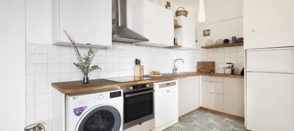 1 bedroom Apartment in Paris, France No. 352945 11