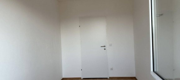 Apartamento de 4 divisões em Wiener Neudorf, Austria N.º 170890 14