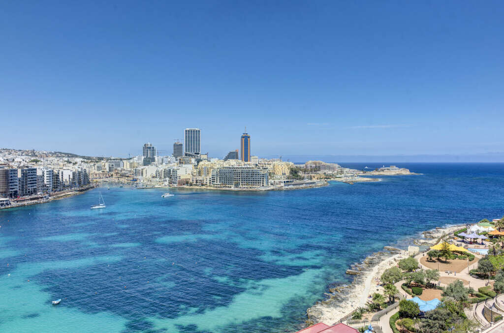 3 bedrooms Penthouse in Sliema, Malta No. 7314