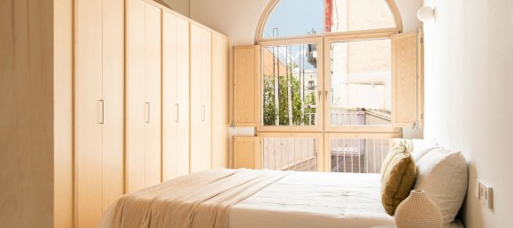 Apartamento de 2 dormitorios en Ciudad Vieja, Spain No. 134773 6