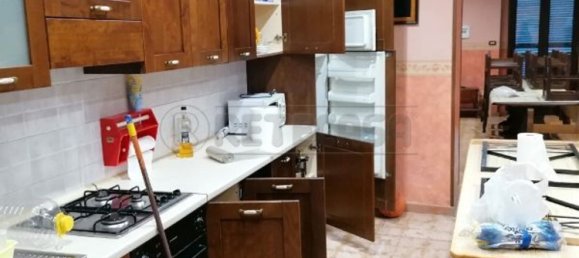 Apartamento de 5 habitaciónes en Cervaro, Italy No. 47787 20