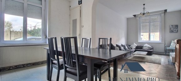 4 bedrooms House in Estaires, France No. 75267 9