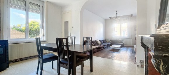 4 bedrooms House in Estaires, France No. 75267 18