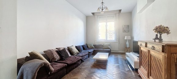 4 bedrooms House in Estaires, France No. 75267 4