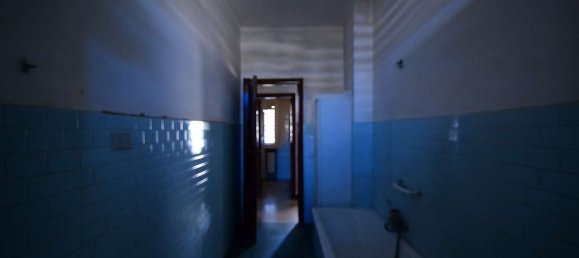 4 rooms Apartment in Pescara, Italy No. 269186 13