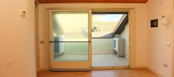 4 rooms Apartment in Pesaro, Italy No. 143049 11