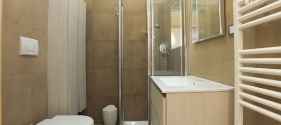 4 rooms Apartment in Pesaro, Italy No. 143049 9