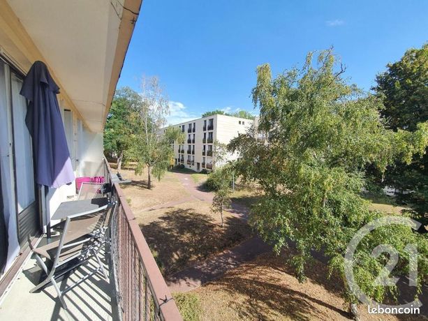 Квартира с 2 спальнями в Л'Иль-Адам, Франция № 354562