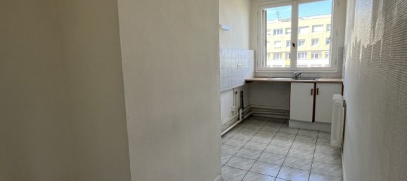 3 bedrooms Apartment in Orleans, France No. 209224 2