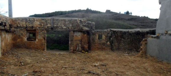 Terrain à Aguilar de Campoo, Spain 633m² No. 65600 10