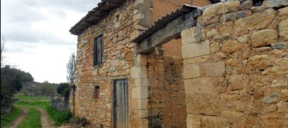 Terrain à Aguilar de Campoo, Spain 633m² No. 65600 2