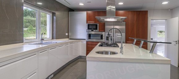 4 bedrooms House in Sintra, Portugal No. 163943 11