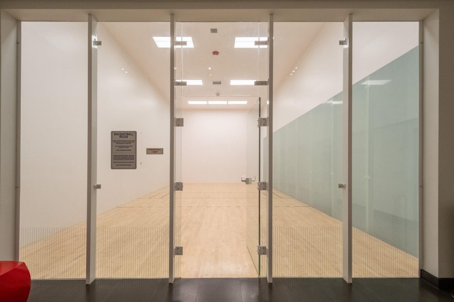 2 Schlafzimmer Gewerbliche Immobilien in Miami, USA, Nr. 613906