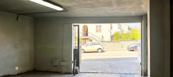 14m² Garage in Sassari, Italy No. 294929 3