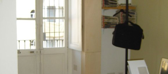 2 bedrooms Apartment in Turin, Italy No. 344168 10