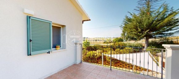 5-Zimmer Villa in Morrovalle, Italy, Nr. 105343 33