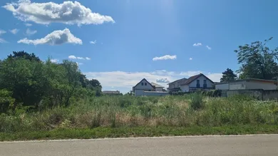 Terreno en Deutsch-Wagram, Austria No. 163252