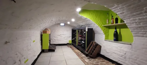 Casa de 5 dormitorios en Solre-le-Chateau, France No. 352460 8