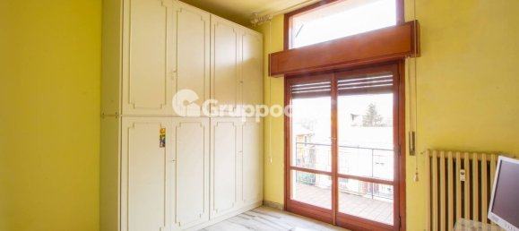 3-salle Appartement à Cuggiono, Italy No. 22893 12